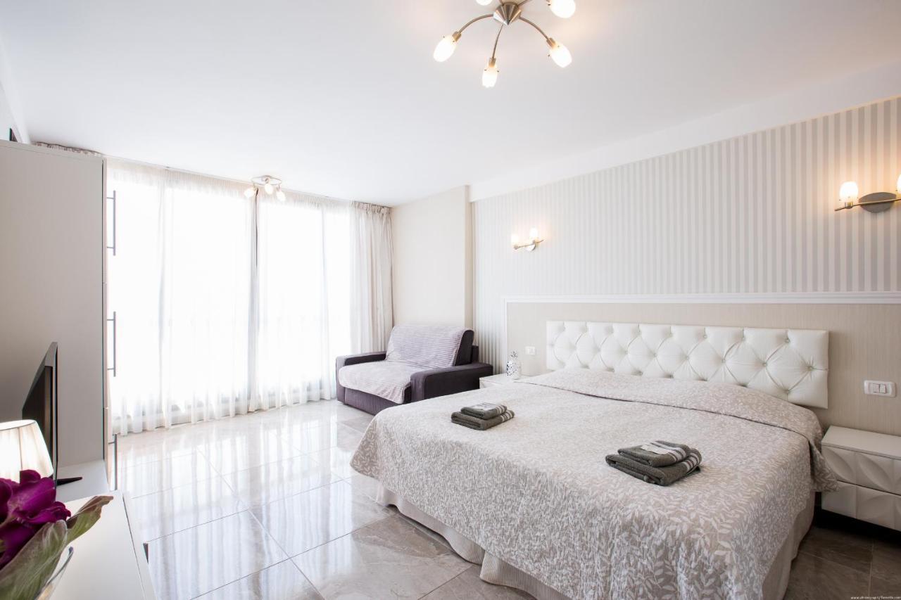 Las Americas De Lux 98M2 Playa Feñabe エクステリア 写真