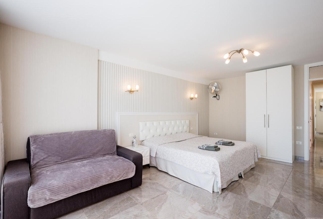 Las Americas De Lux 98M2 Playa Feñabe エクステリア 写真